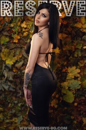 Рокля backless black